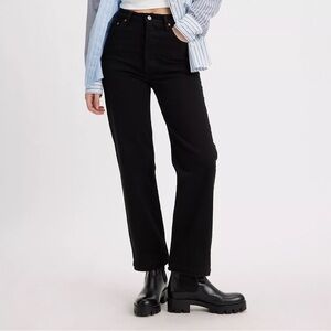 Levi’s ribcage straight size 25 good condition